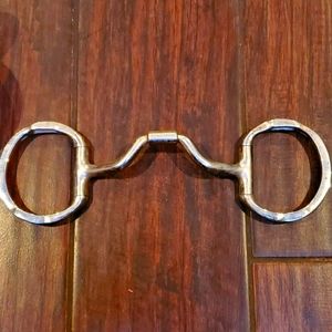 Myler bit with hooks